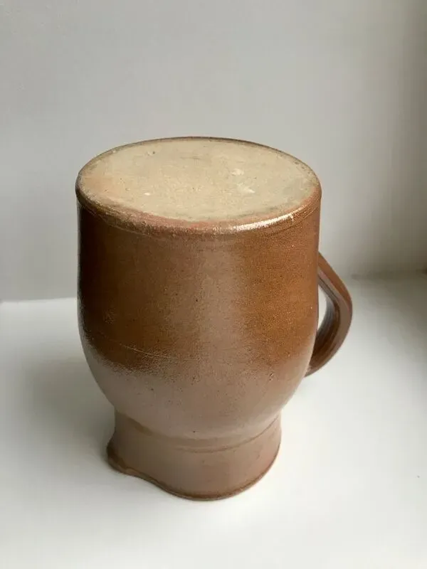 Illustration numéro 3 du produit Pichet en grès marron Digoin Sarreguemines vintage