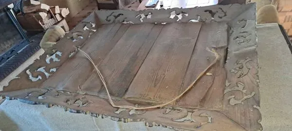 Illustration numéro 3 du produit Miroir Bisaut rectangulaire encadrement en bois sculpté Style HENRI II