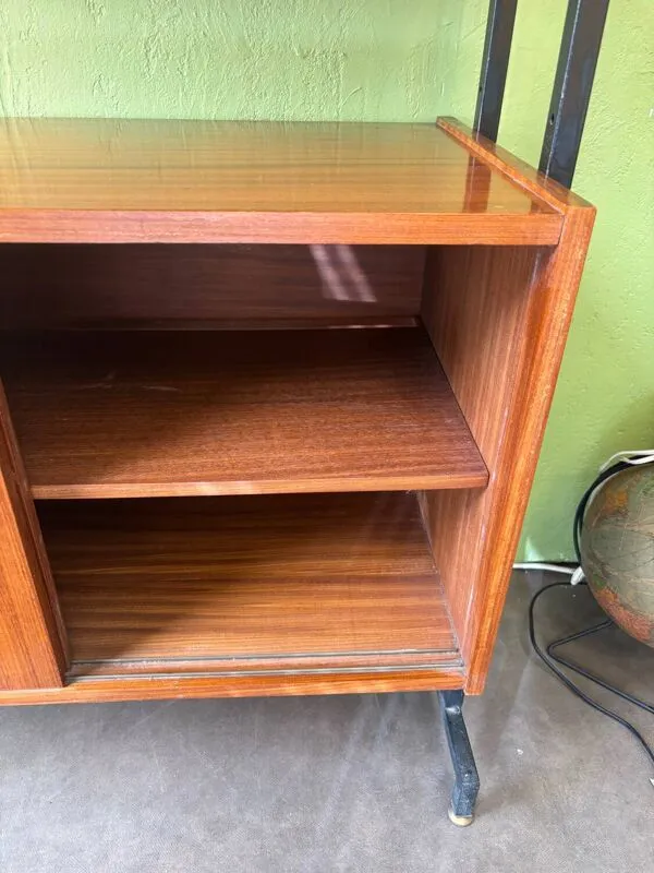 Illustration numéro 3 du produit Bibliothèque vintage modulable bois & métal – esprit mid-century chic