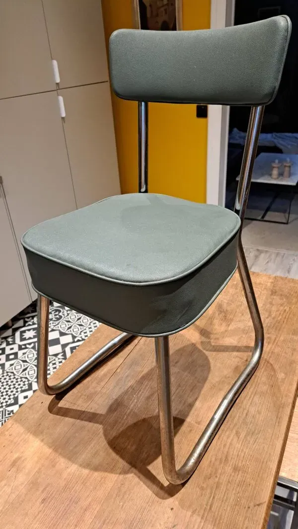 Illustration numéro 3 du produit Chaise de bureau Pullman