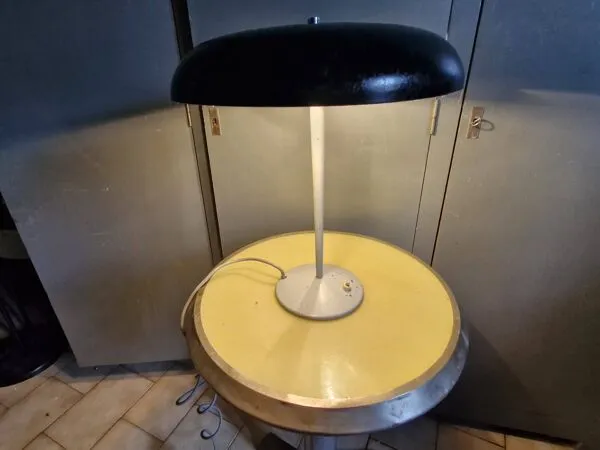 Illustration numéro 3 du produit Lampe moderniste Philips design Louis Kalff, années 1960