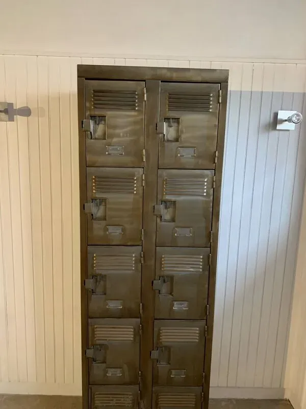 Illustration numéro 3 du produit Meuble casier vintage