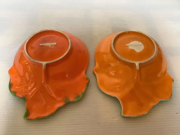 Illustration numéro 3 du produit Paire de coupelles vide poche barbotine orange Japan