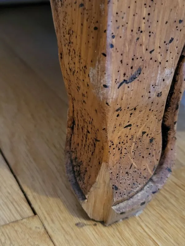 Illustration numéro 3 du produit Buffet normand 2 corps en chêne massif fabrication Doudard