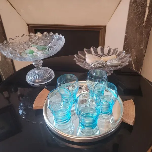 Illustration numéro 3 du produit Verres Vintage bleu ondulé milieu XX ème