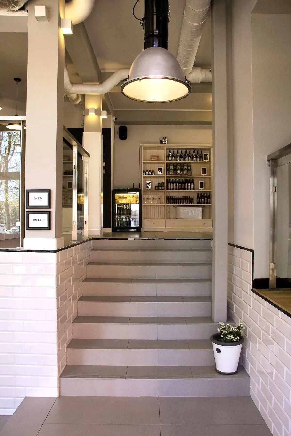 Illustration numéro 3 du produit Suspension industrielle elgo Maghaus