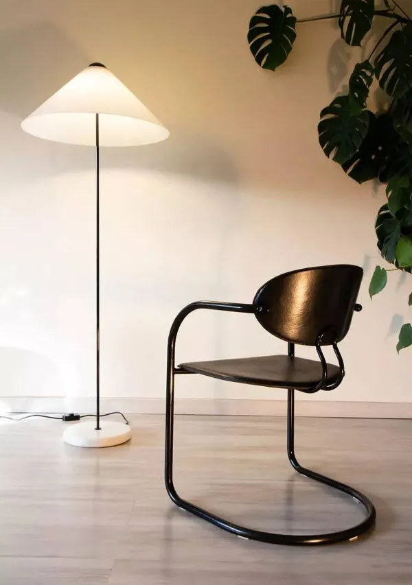 Illustration numéro 3 du produit Paire de fauteuils Bauhaus tubulaires Effezeta — Italie, 1980