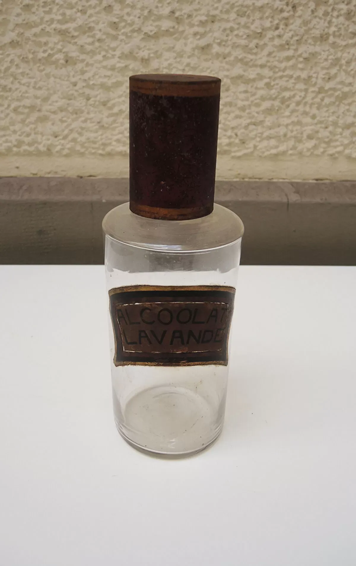 Illustration numéro 3 du produit Flacon d'apothicaire