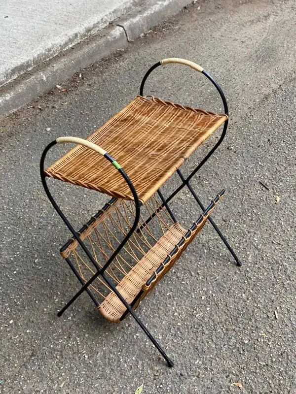 Illustration numéro 3 du produit Table de chevet rotin et osier tressé