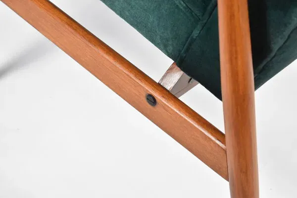 Illustration numéro 3 du produit Fauteuil vintage ''Fox'' - designer H. Lis, années 1970, velours vert bouteille