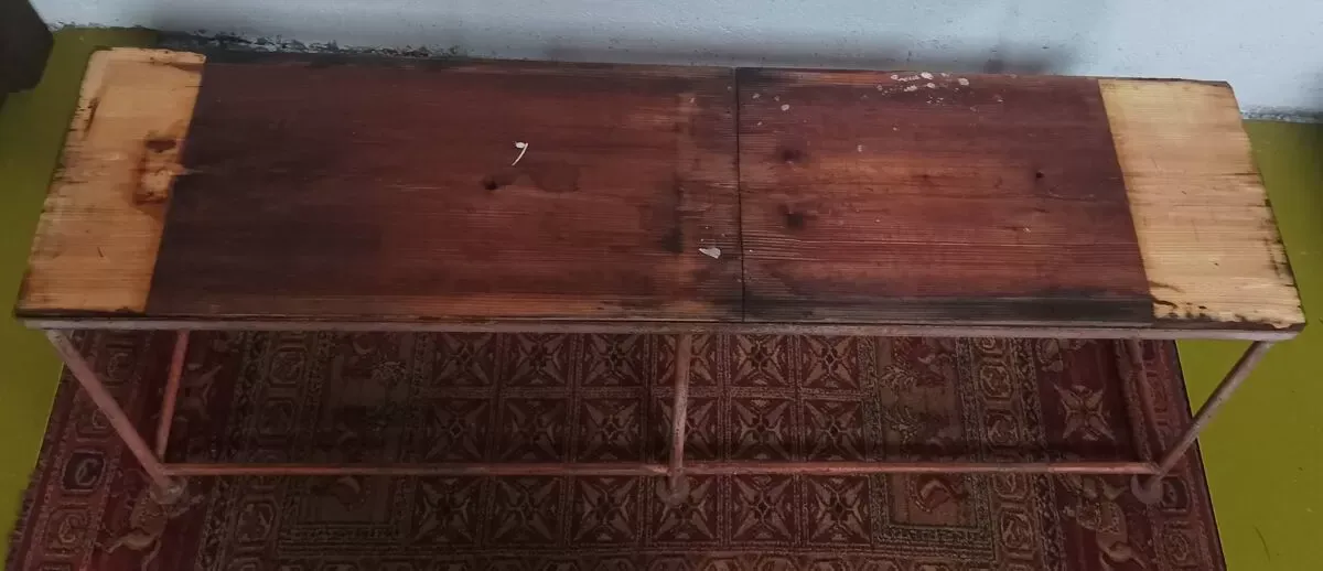 Illustration numéro 3 du produit Banc industriel métallique