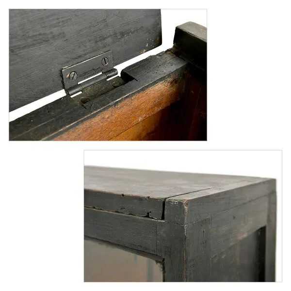 Illustration numéro 3 du produit Coffre vitré en bois patiné (44 x 120 x 25cm)