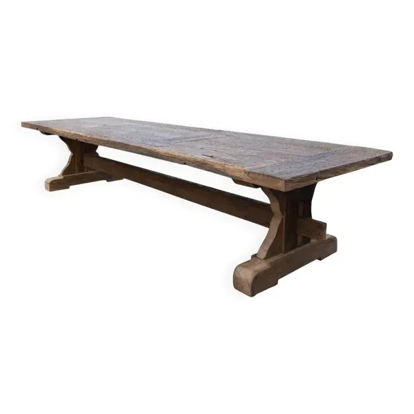 Illustration numéro 3 du produit Table à manger en chêne massif