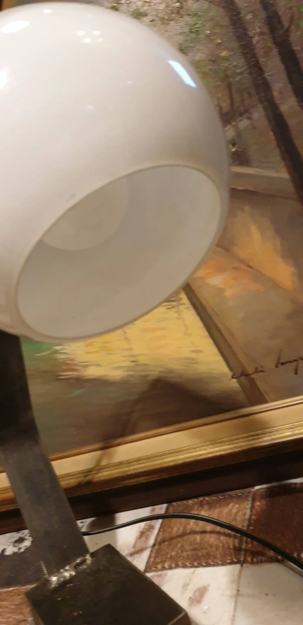 Illustration numéro 3 du produit Lampe à poser loft industriel