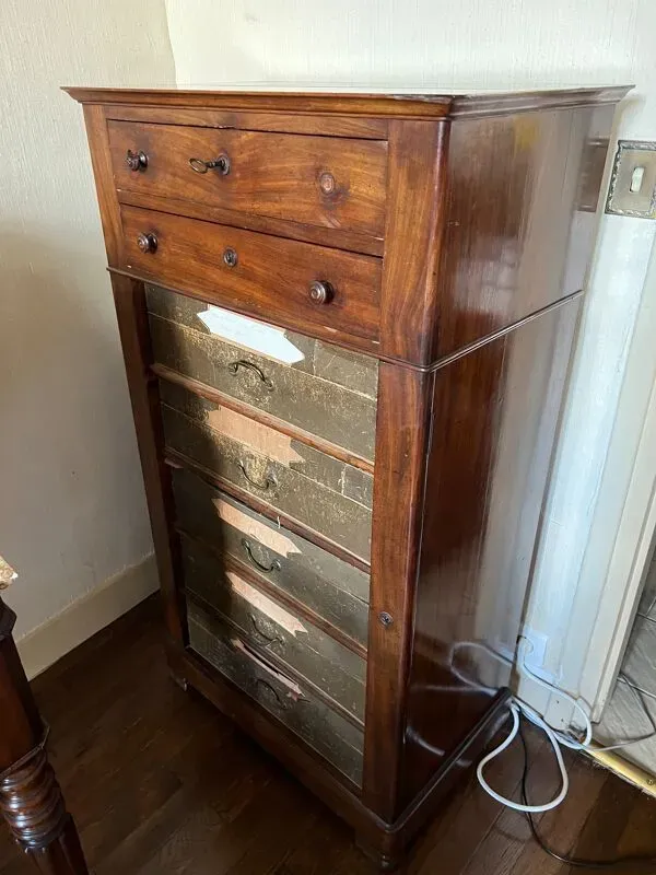 Illustration numéro 3 du produit Cartonnier restauration ou meuble de métier notaire