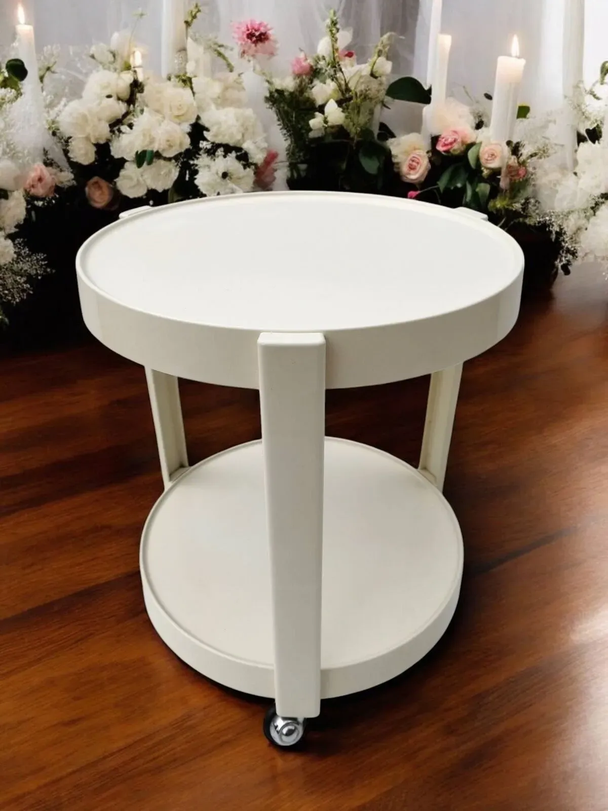 Illustration numéro 3 du produit Desserte italienne Années 70’