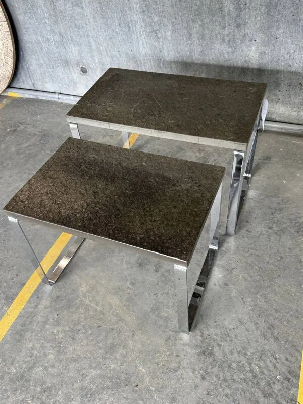 Illustration numéro 3 du produit Nid de tables en ardoise Draenert