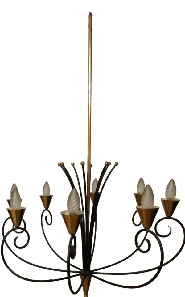Illustration numéro 3 du produit Grand lustre Mid-Century années 50 – 8 feux – fer forgé et laiton