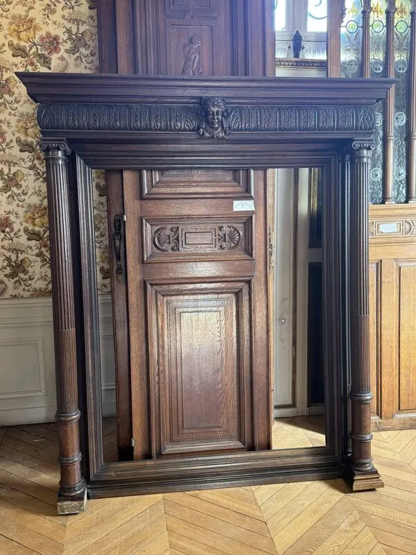 Illustration numéro 3 du produit Cheminée ancienne en bois sculpté + trumeau – style Napoléon III