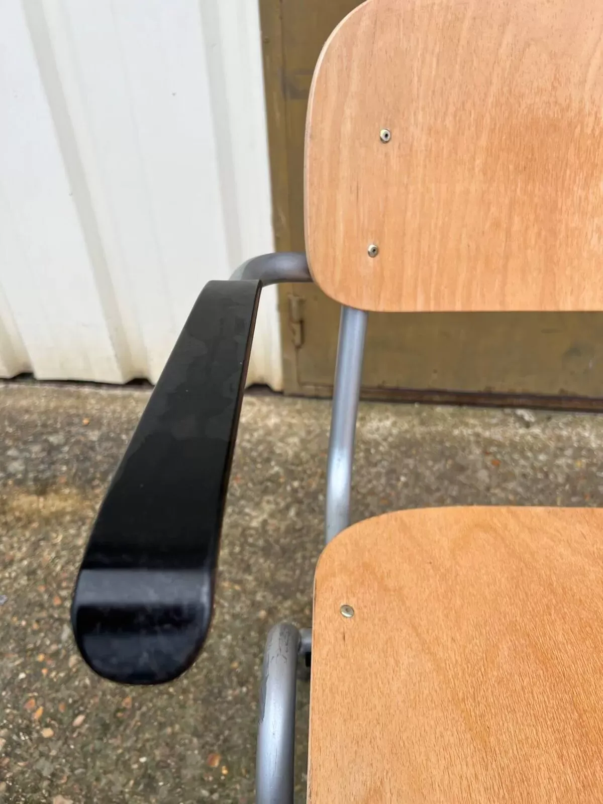 Illustration numéro 3 du produit Fauteuils industriel