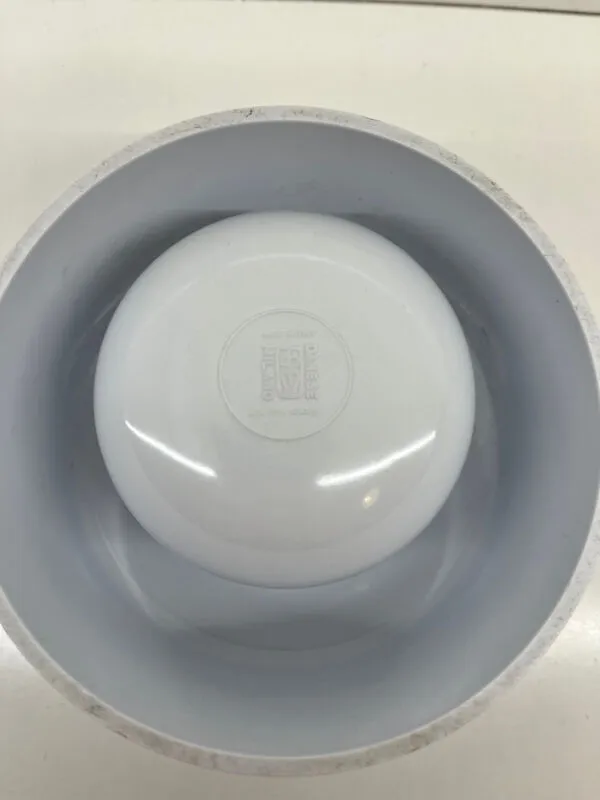 Illustration numéro 3 du produit Enzo Mari cendrier Bornéo - Danese Milano - Mélamine blanche – Design