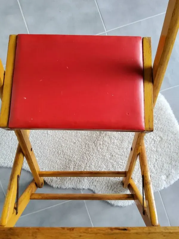 Illustration numéro 3 du produit Bureau d’écolier pliant années 50