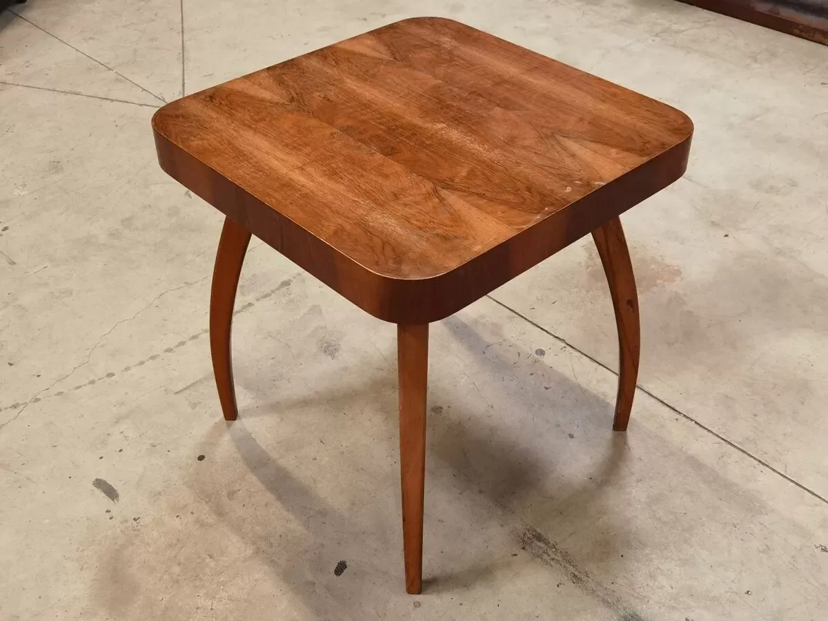 Illustration numéro 3 du produit Table H 259 Spider de Jindřich Halabala pour Up Zavody 1930