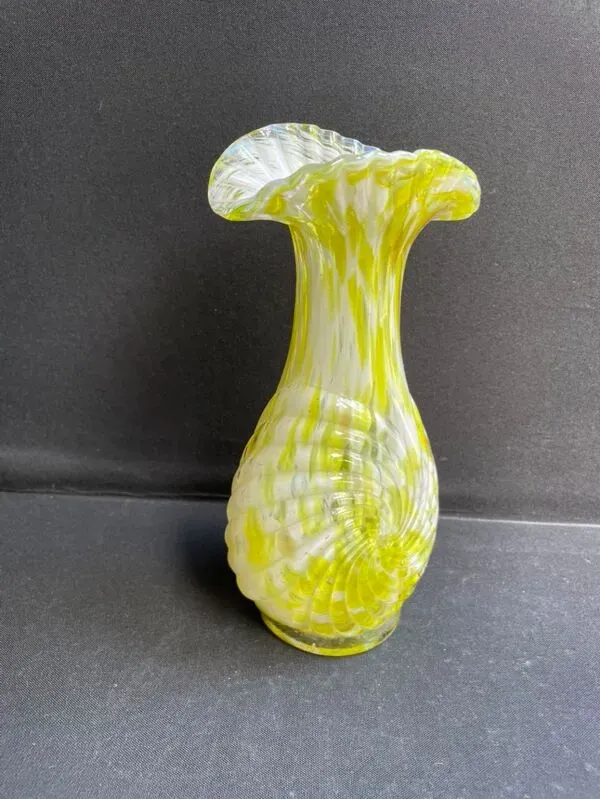 Illustration numéro 3 du produit Vase Porte-bouquets « Soleil » - F. T. Legras répertorié