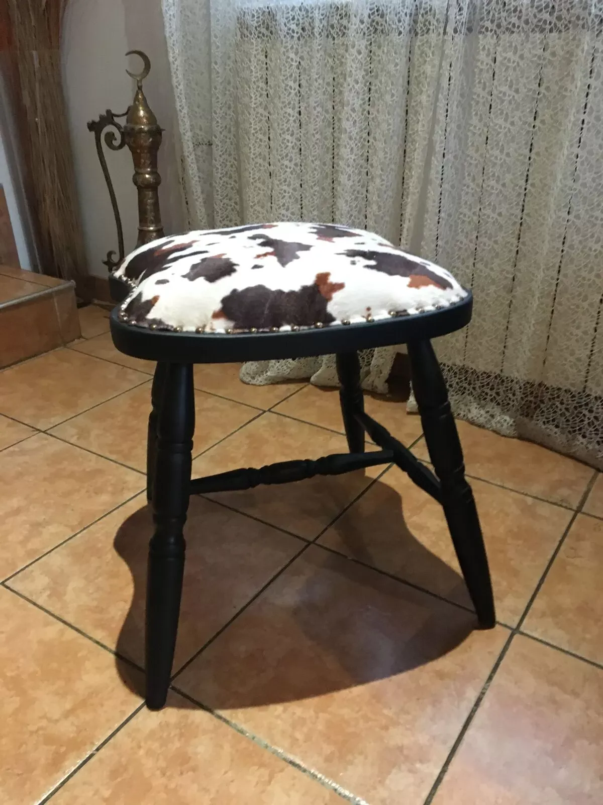 Illustration numéro 3 du produit Tabouret style western