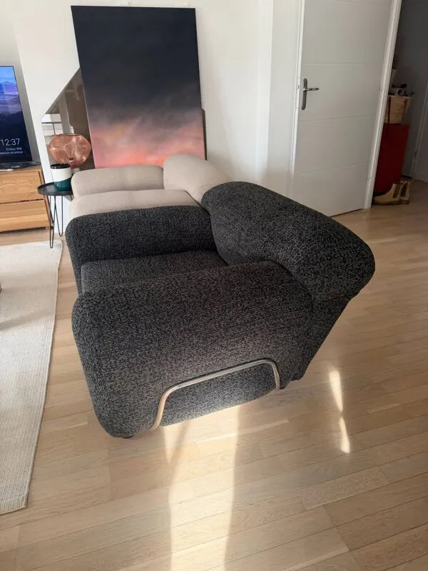 Illustration numéro 3 du produit Fauteuil club tubulaire italien 1970