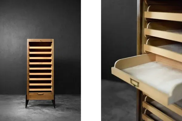 Illustration numéro 3 du produit Vintage Industrial Danish Roller Shutter Brown Oak Cabinet with Drawers