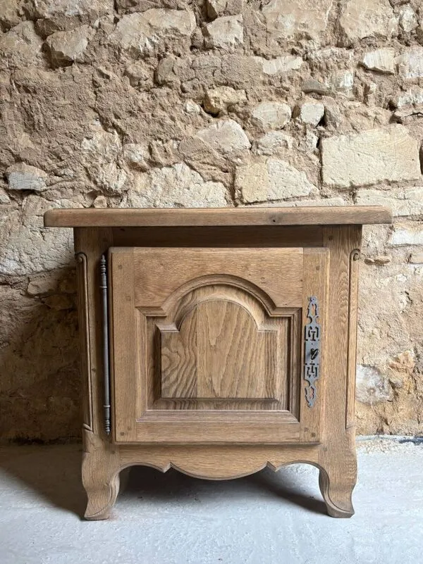 Illustration numéro 3 du produit Ancien petit confiturier