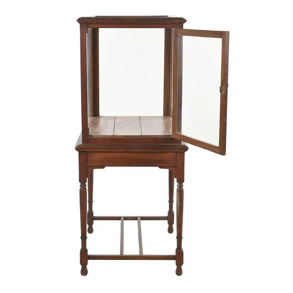 Illustration numéro 3 du produit Vitrine de présentation en bois