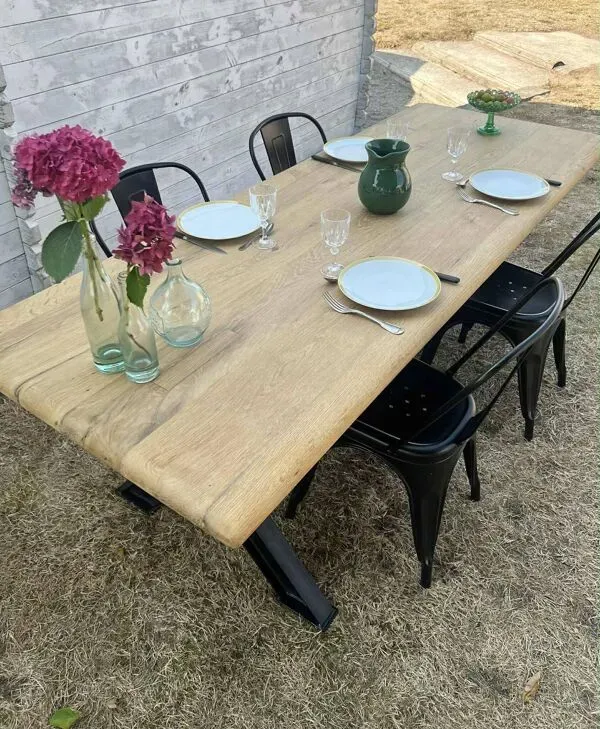 Illustration numéro 3 du produit Table industrielle