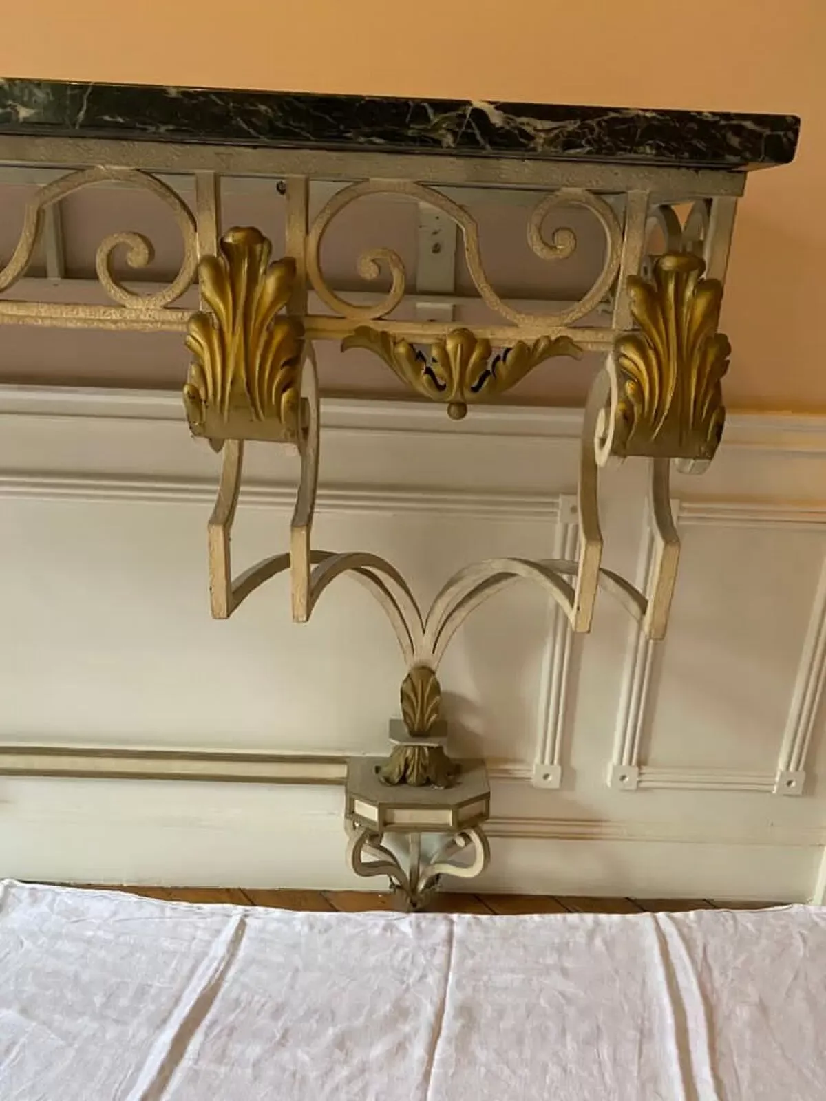 Illustration numéro 3 du produit Console