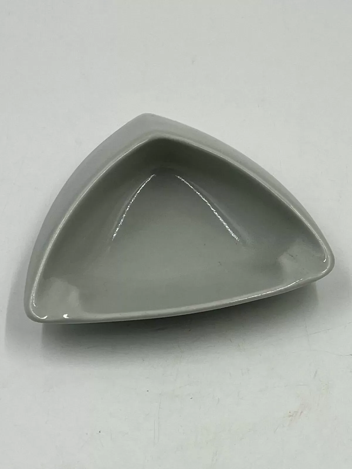 Illustration numéro 3 du produit Cendrier expo58