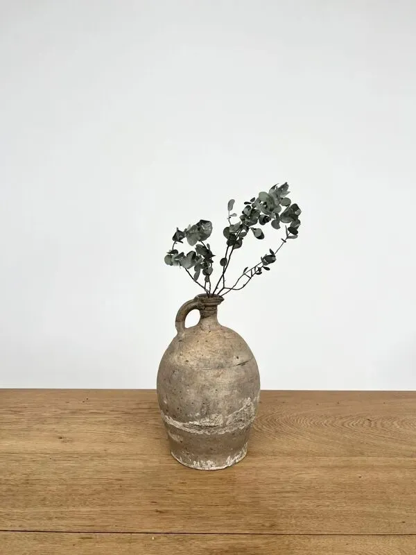 Illustration numéro 3 du produit Jarre ancienne terre cuite brute