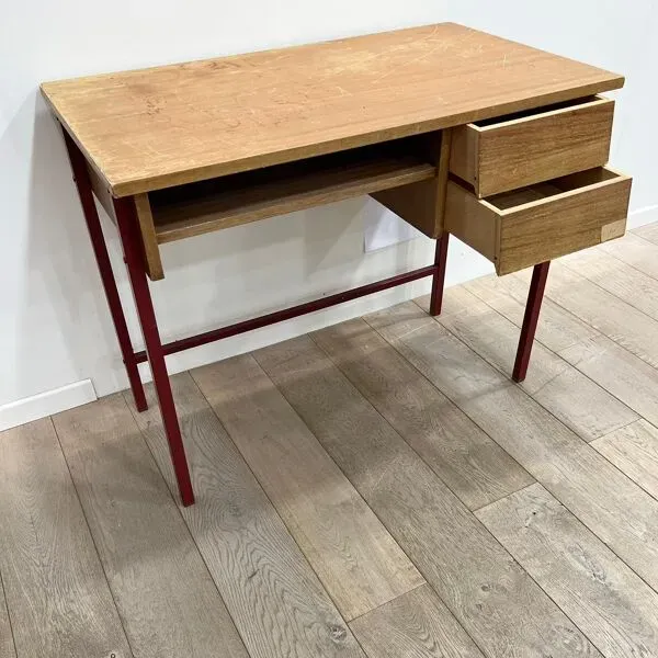 Illustration numéro 3 du produit Bureau bois pieds en métal