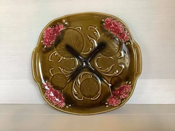 Illustration numéro 3 du produit Ancien plat barbotine orchies moulin des loups