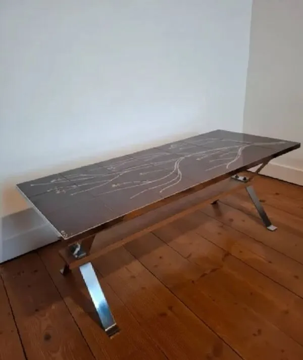 Illustration numéro 3 du produit Table Basse Vintage Adri – Céramique & Chrome – Design Belge 70s