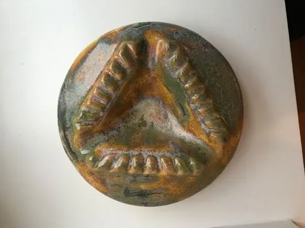 Illustration numéro 3 du produit Cendrier en céramique années 70