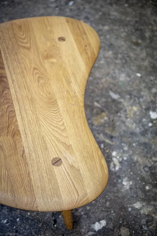 Illustration numéro 3 du produit Table basse chêne massif