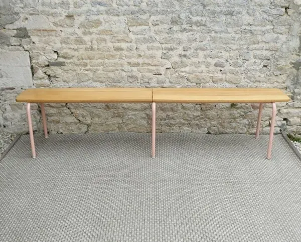 Illustration numéro 3 du produit Banc d'école en bois et métal des années 80