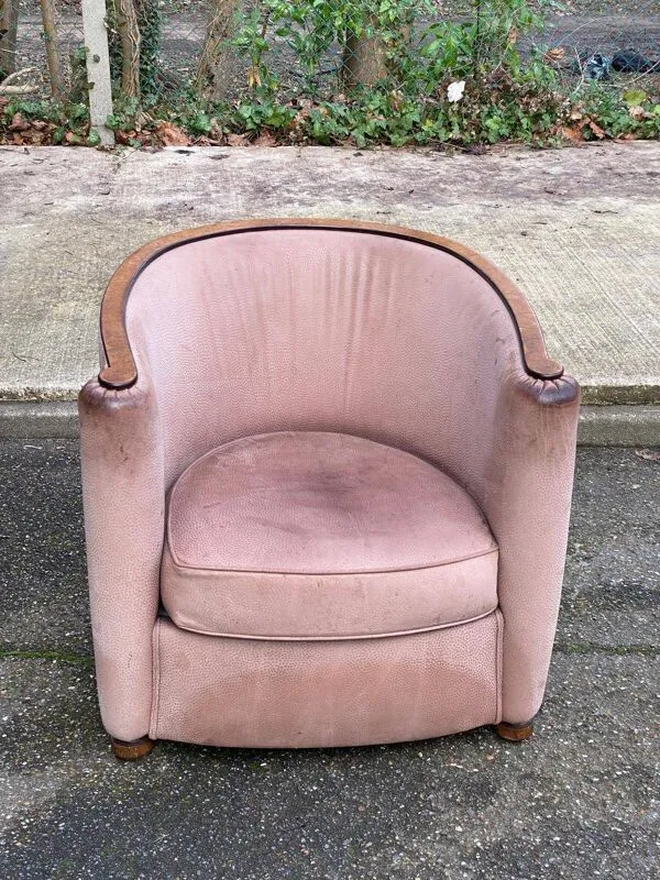 Illustration numéro 3 du produit Fauteuil club art déco Daisy Simon en cuir beige et bois