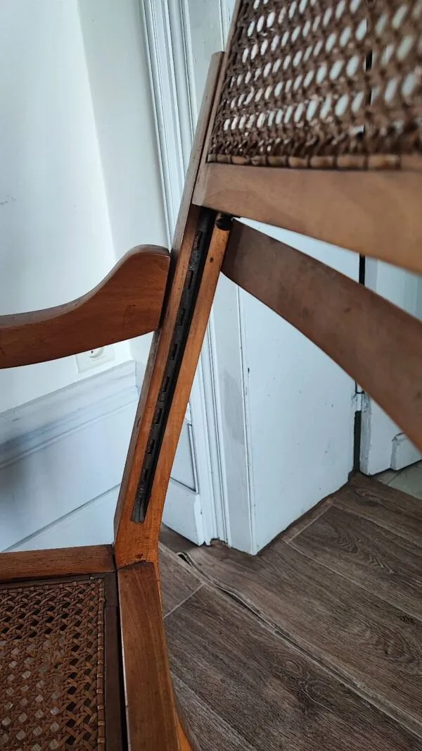 Illustration numéro 3 du produit Fauteuil de Barbier