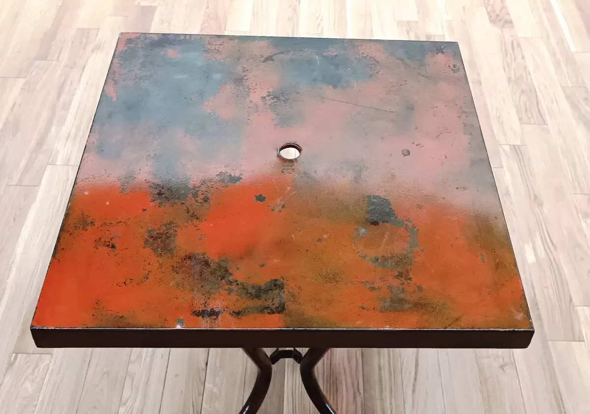 Illustration numéro 3 du produit Guéridon industriel