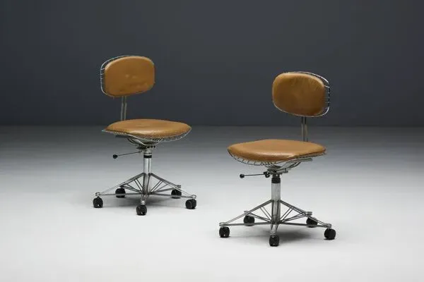 Illustration numéro 3 du produit Chaise de bureau Beaubourg par Michel Cadestin et Georges Laurent, France, années 1970