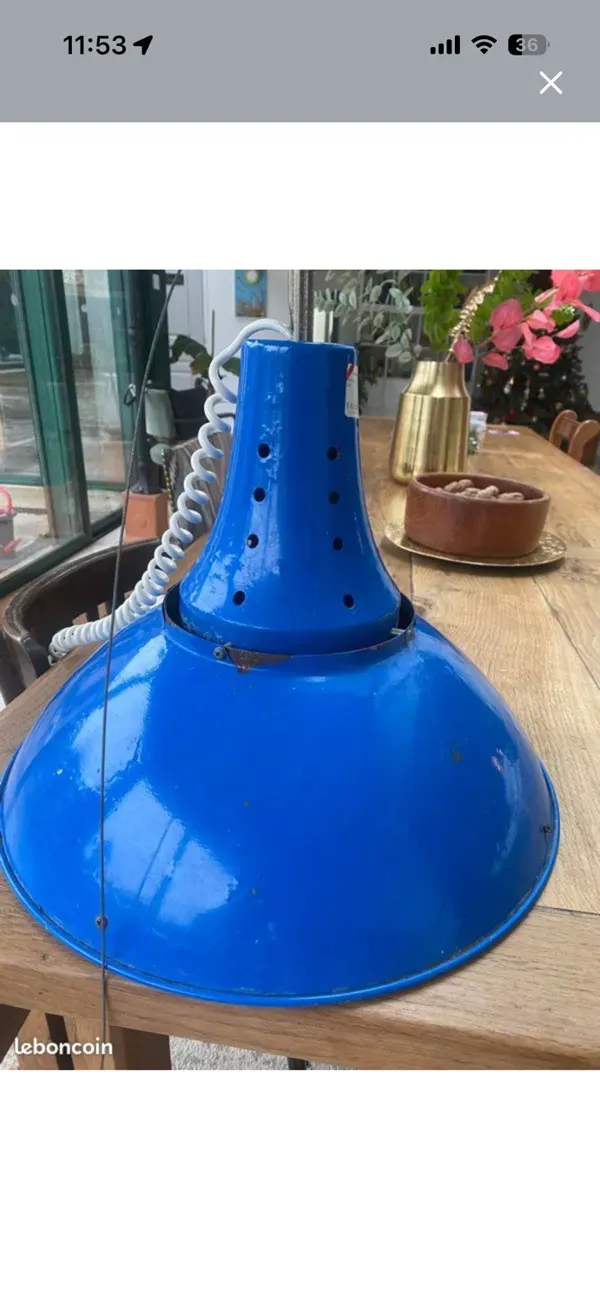 Illustration numéro 3 du produit Lustre Baro design