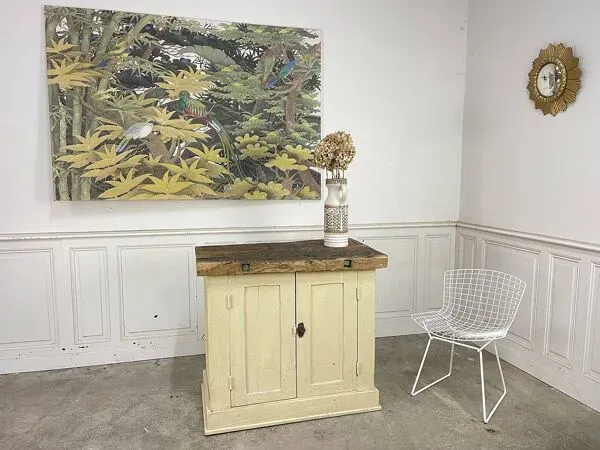 Illustration numéro 3 du produit Petit établi 1900 patine beige clair