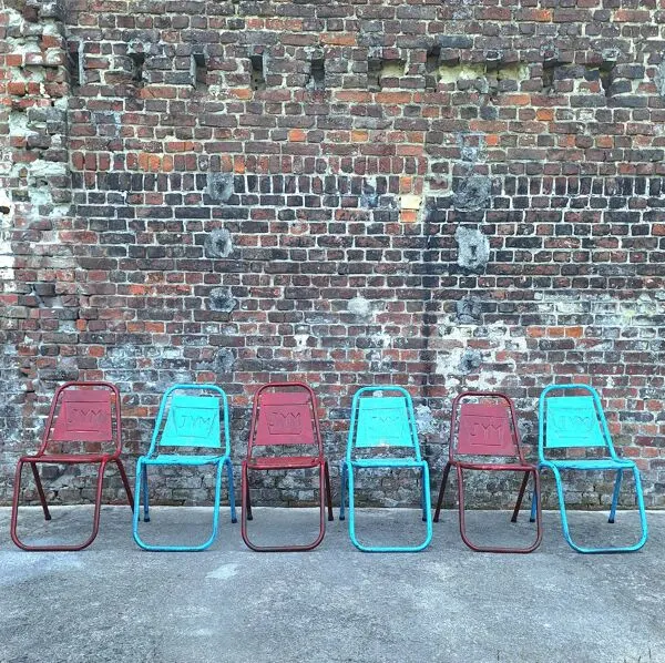 Illustration numéro 3 du produit Lot de 6 chaises vintage JYM, meubles sièges industriels